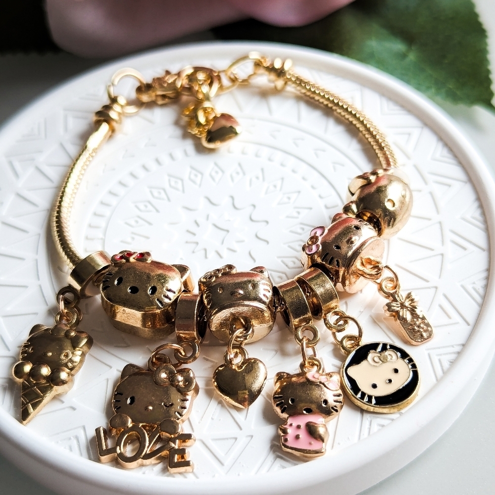 Hello Kitty "Sweetheart" Rose Gold Charm Bracelet Pandora Style - Picture 8 of 12
